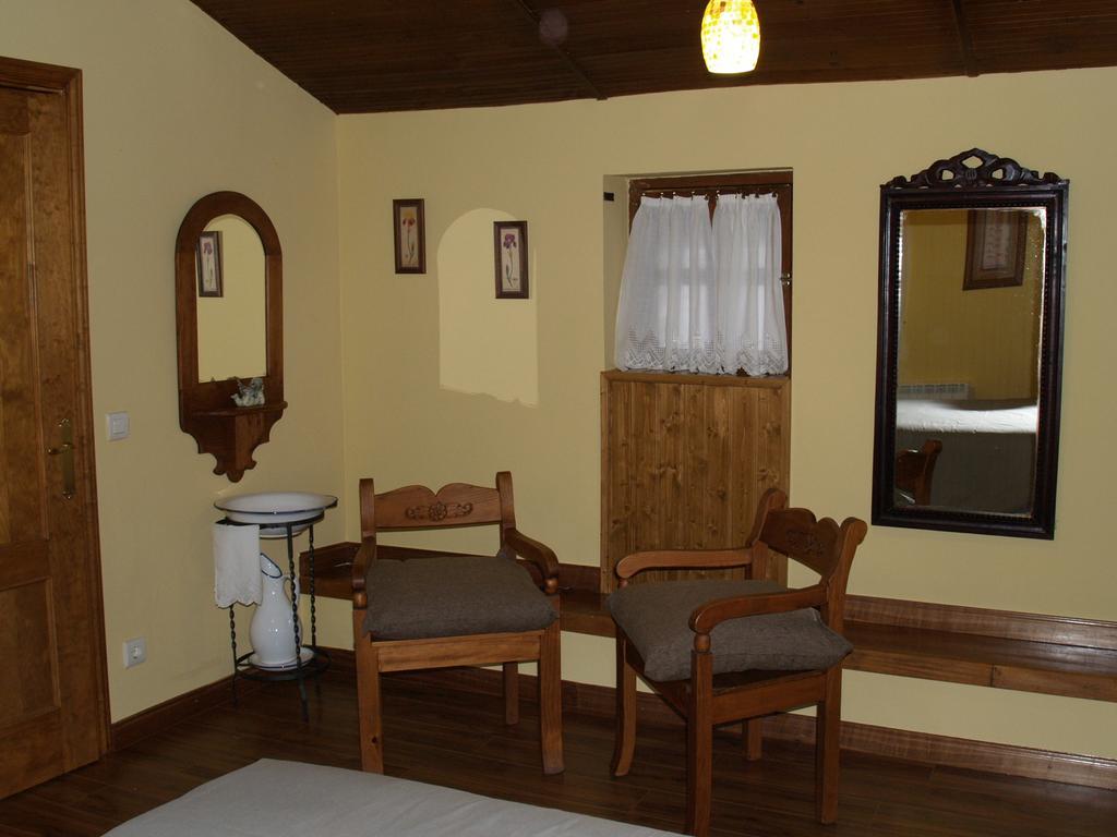 La Casa Del Vado Pension Hervás Buitenkant foto